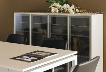 Стол для переговоров Reventon